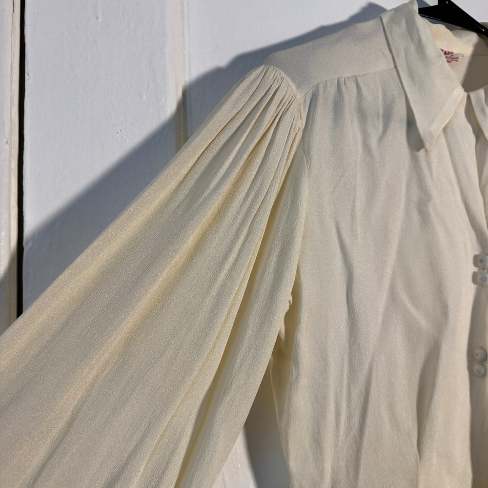 True Vtg 70s Arlene of Hollywood Cream Crepe Blouse Piratecore Edwardian S - Picture 6 of 11
